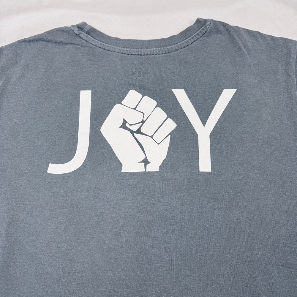 Black Men Smile Gray Short Sleeve Tee - Picture 5 of 7